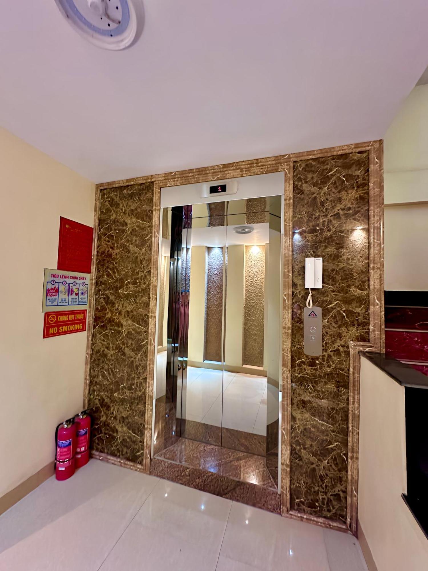 Tam Giac Mach Hotel Ha Giang Luaran gambar